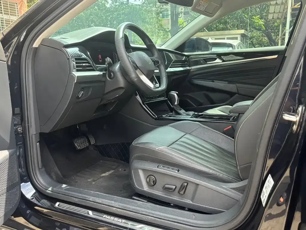 Volkswagen Passat — фото 5