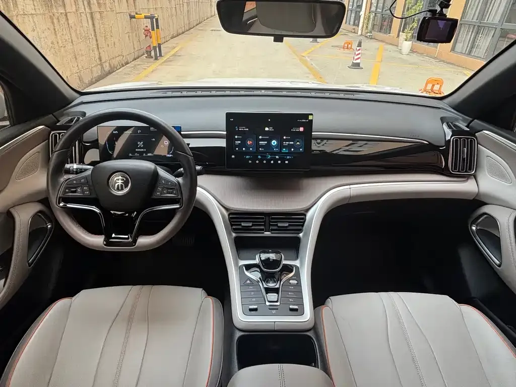 BYD Pro New Energy — фото 7