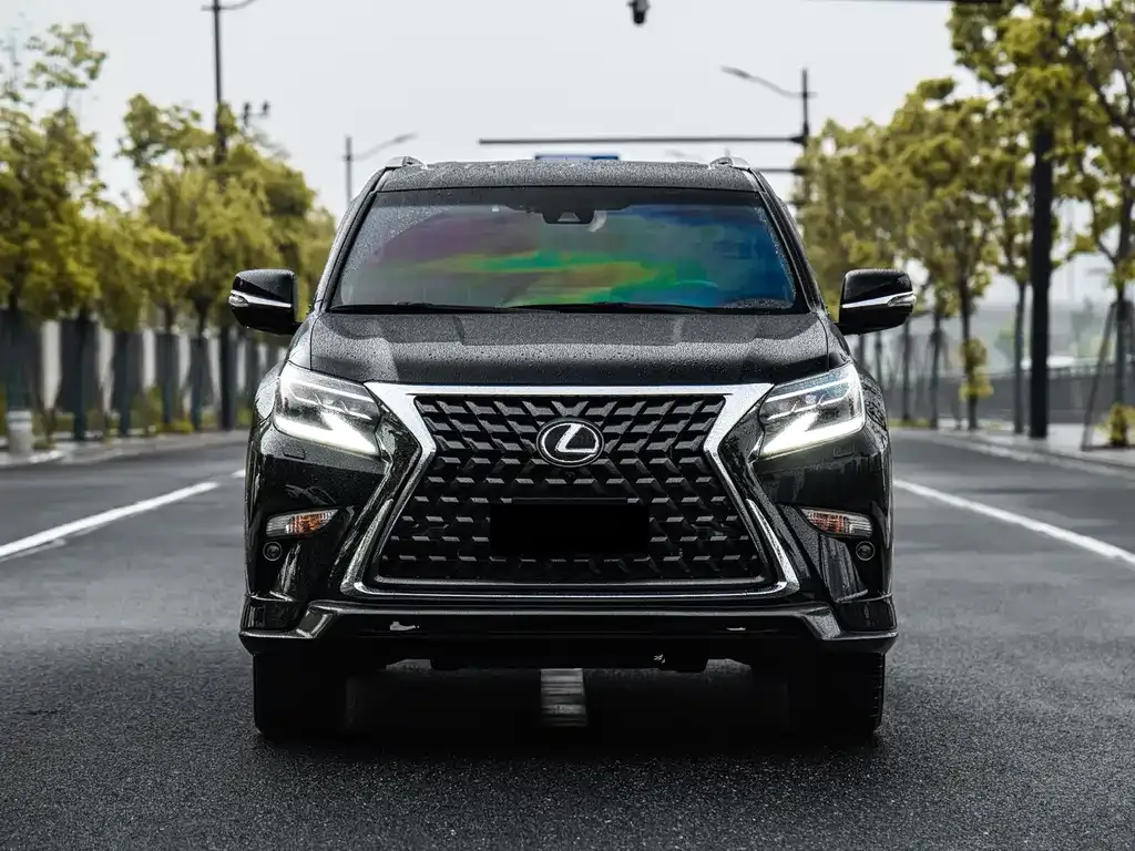 Lexus GX — фото 8