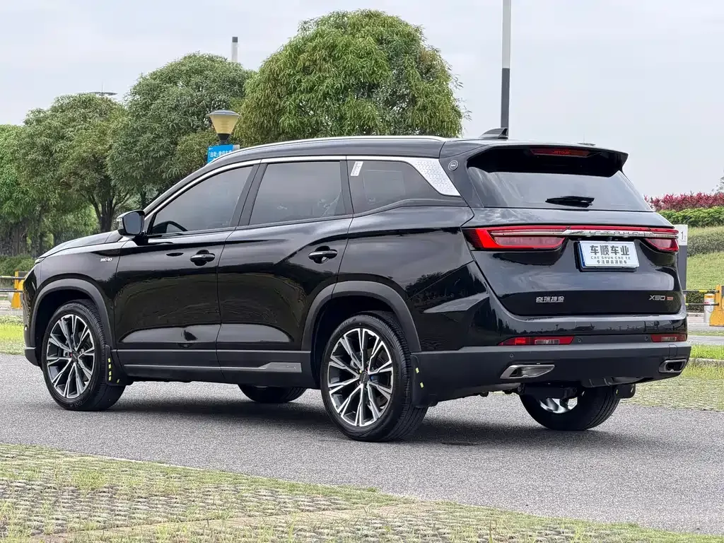 Jetour X90 PRO — фото 10