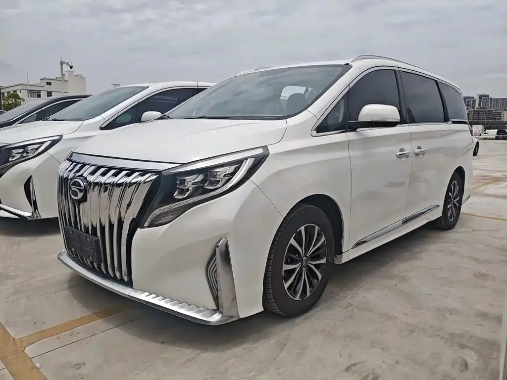 GAC Motor Trumpchi M8 — фото 1