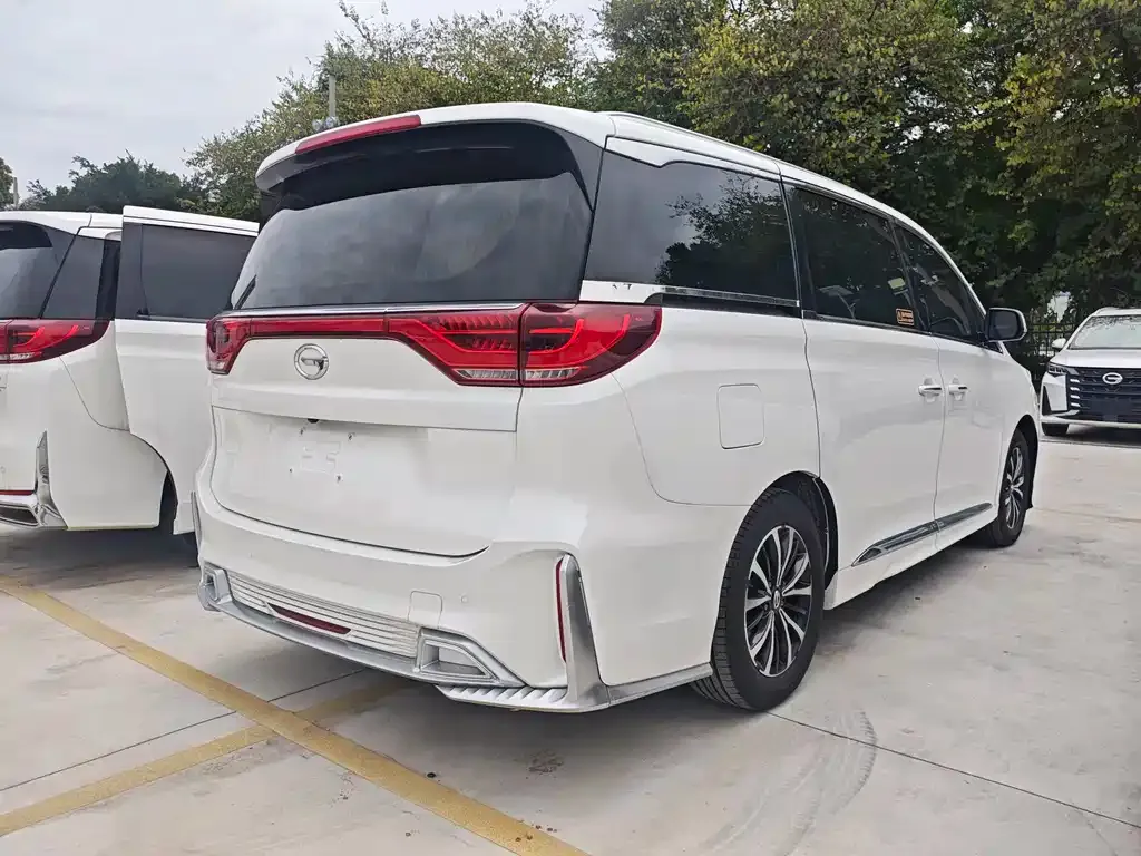 GAC Motor Trumpchi M8 — фото 3