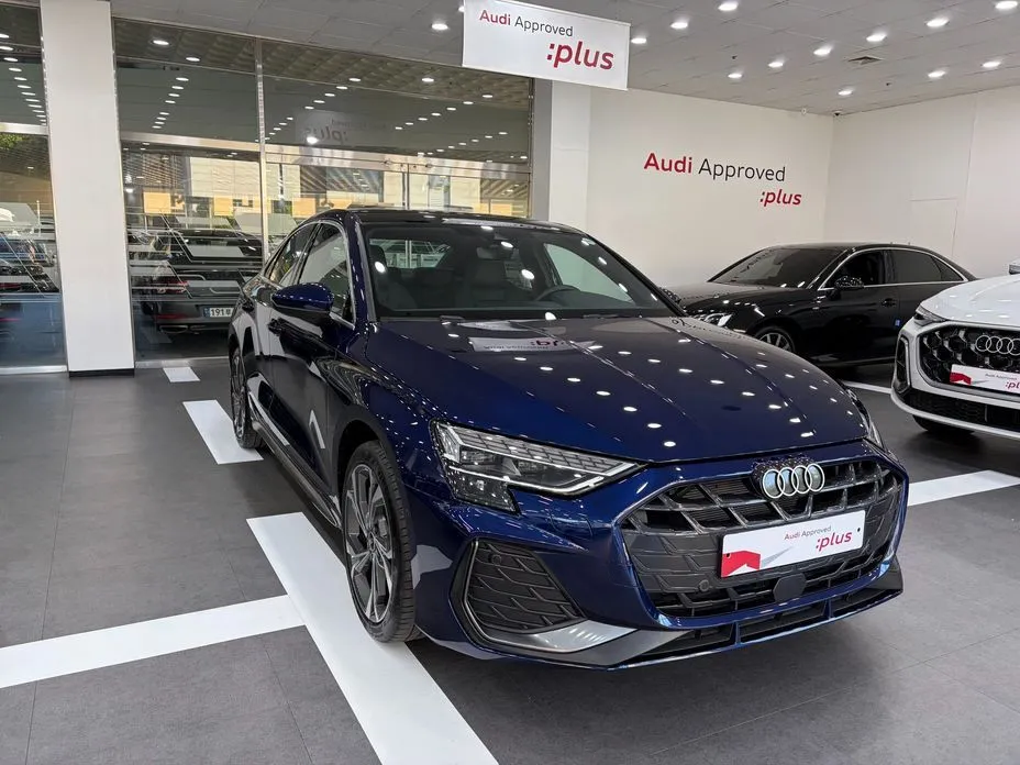 Audi A3 — фото 1