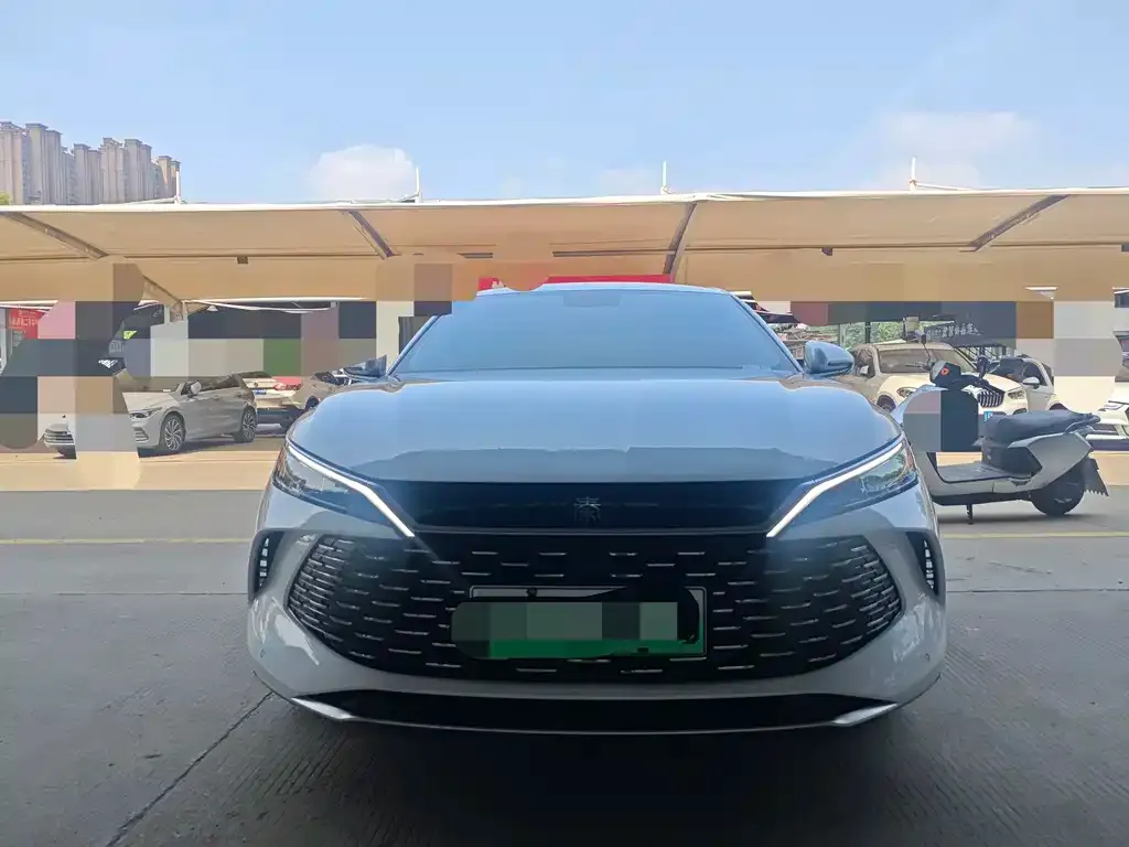BYD Qin L — фото 6