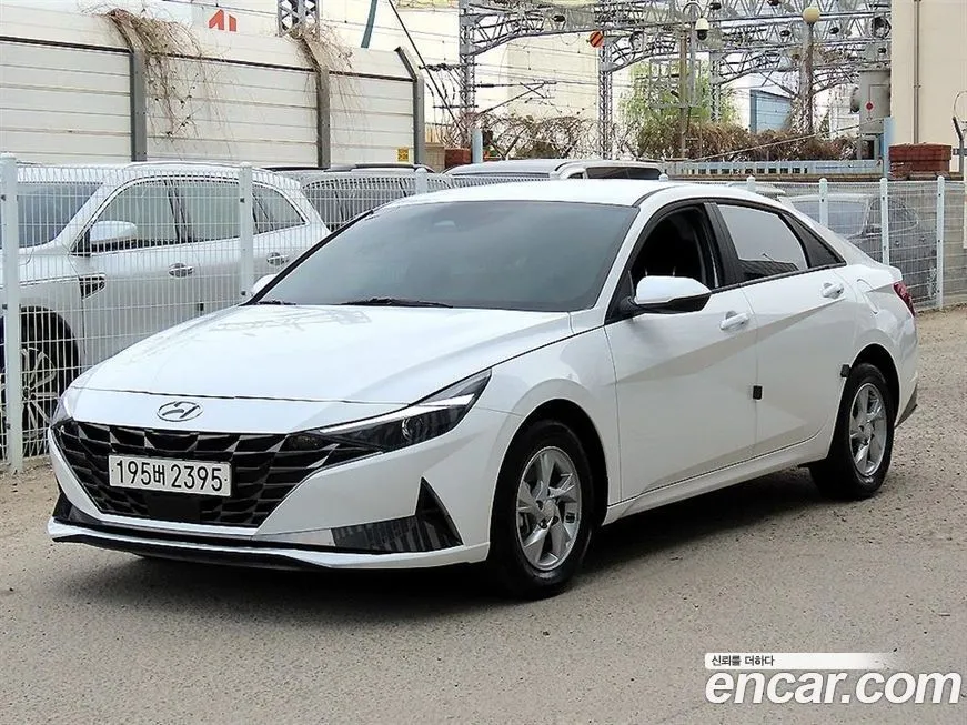 Hyundai AVANTE — фото 7