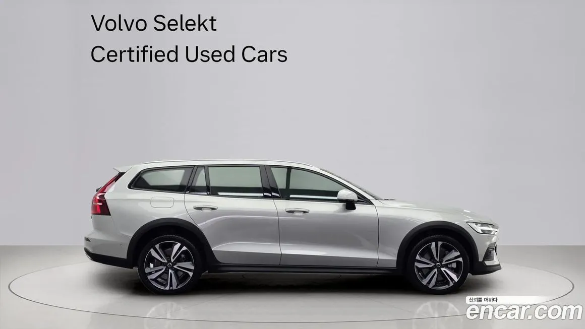 Volvo V60 — фото 2