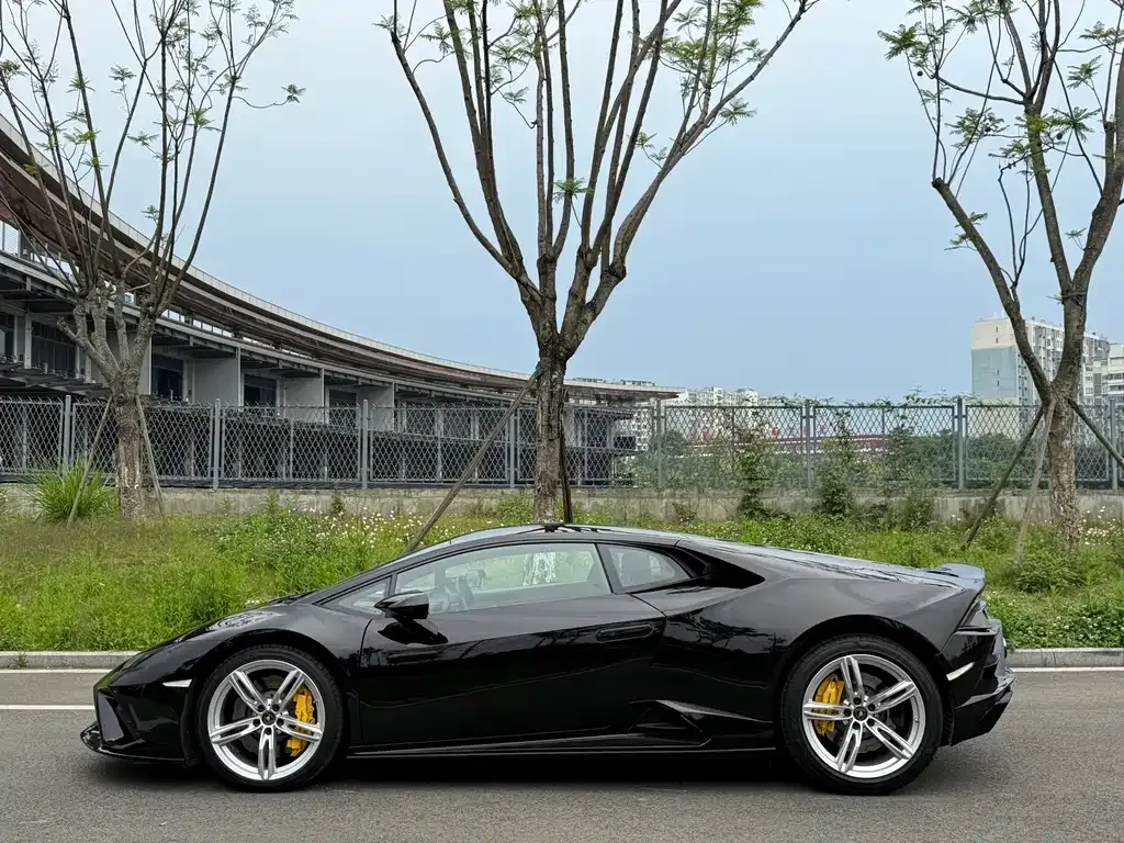 Lamborghini Huracan — фото 6