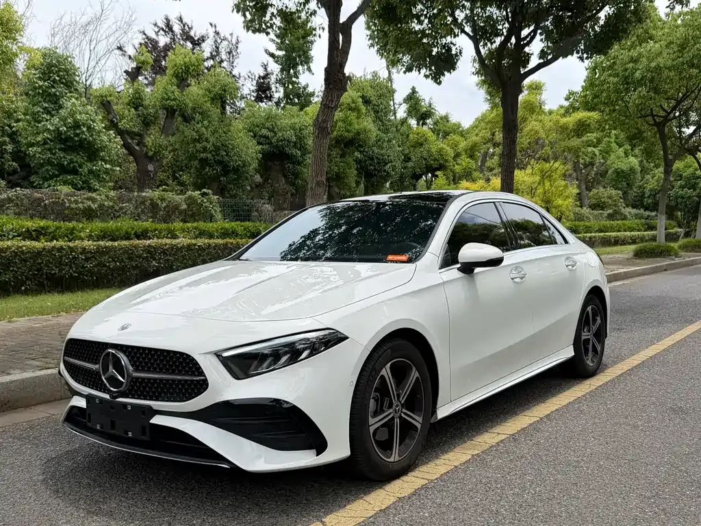 Mercedes-Benz A-Class — фото 1