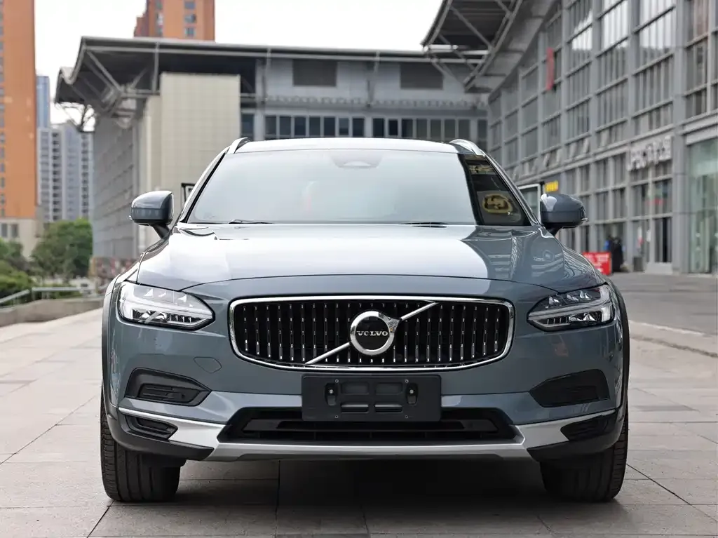 Volvo V90 — фото 9