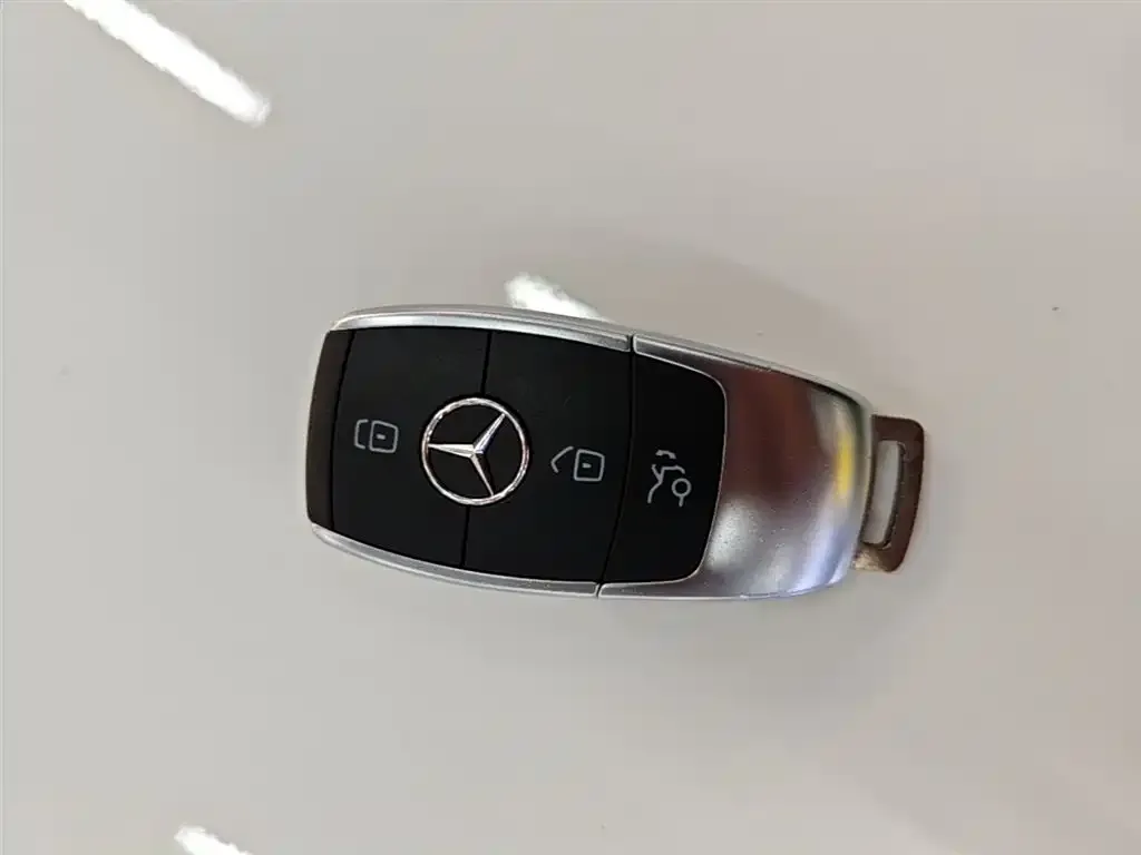 Mercedes-Benz C-Class (Import) — фото 2
