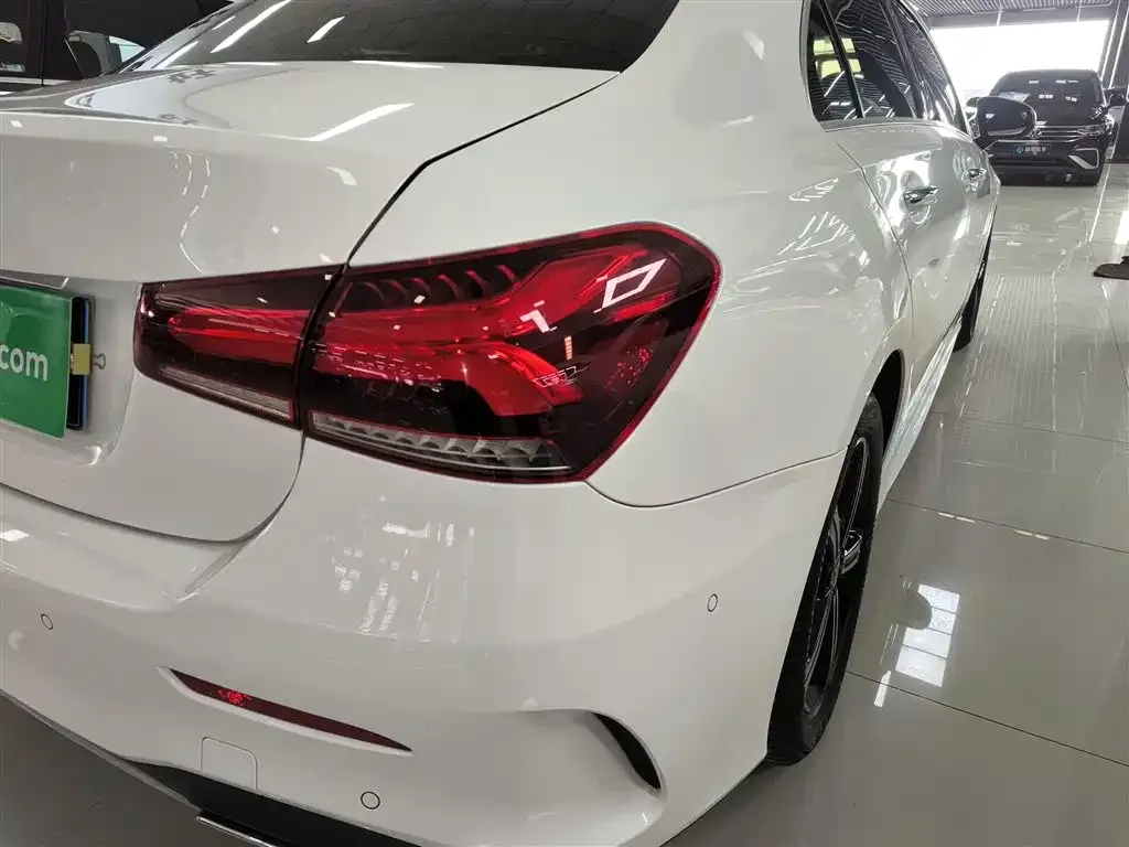 Mercedes-Benz A-Class — фото 10