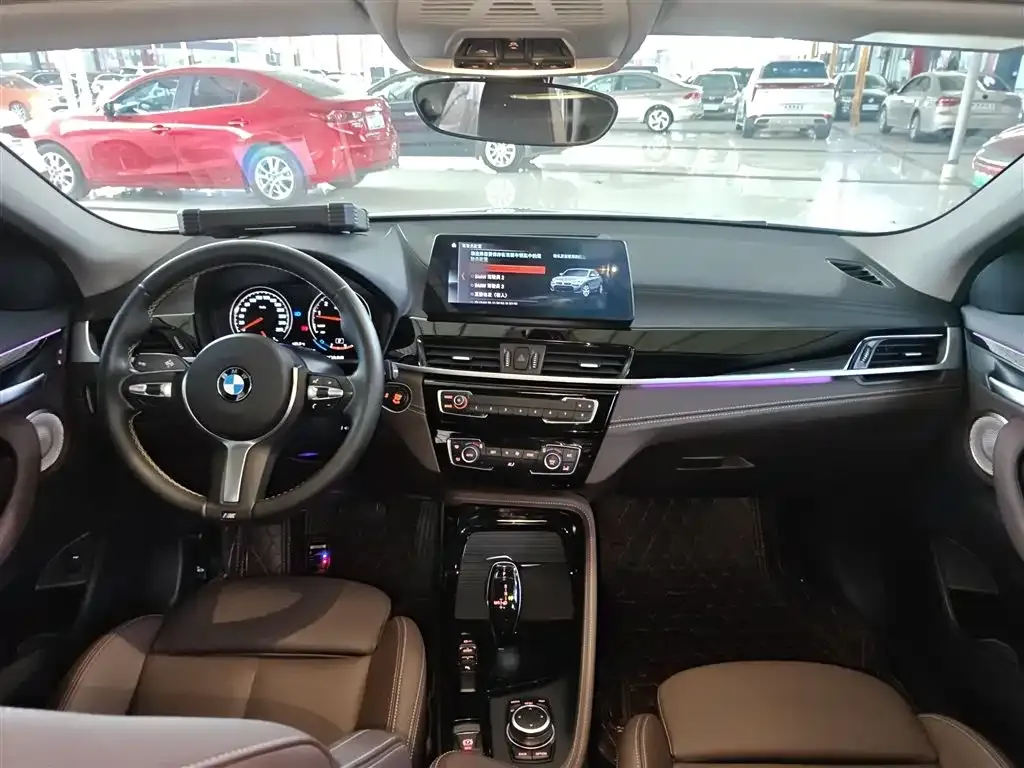 BMW X2 — фото 10
