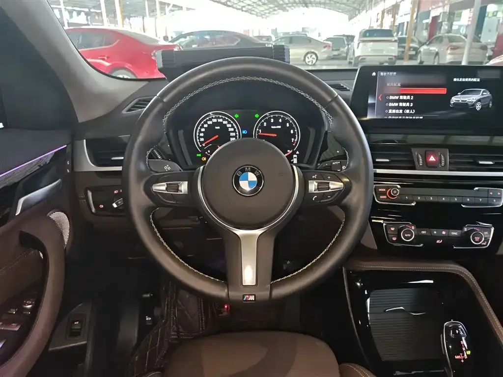 BMW X2 — фото 9