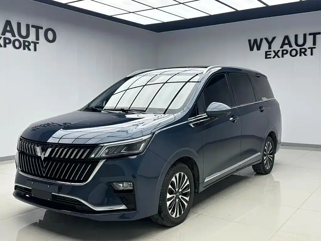 Wuling Jiachen — фото 1