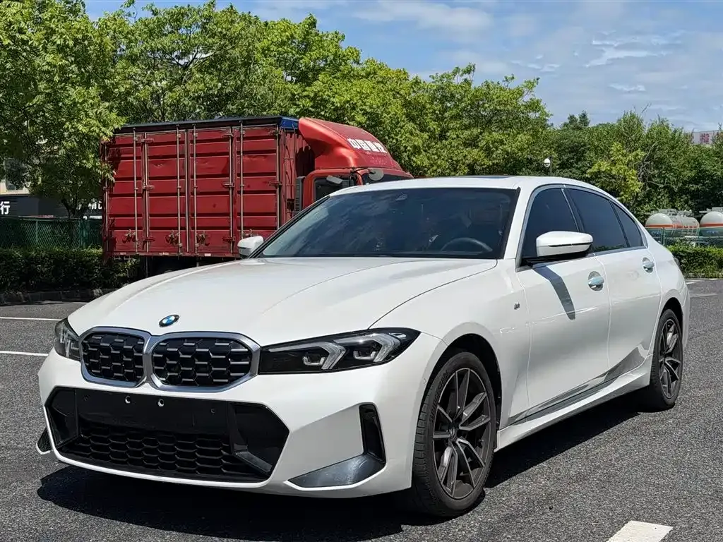BMW 3 Series — фото 1
