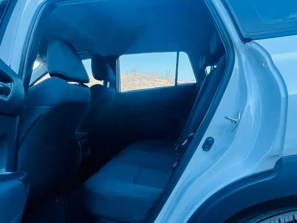 Toyota Corolla Cross — фото 2
