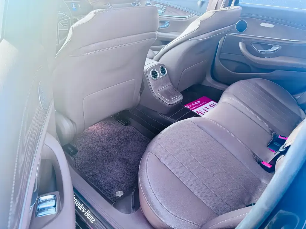 Mercedes-Benz E-Class New Energy — фото 5