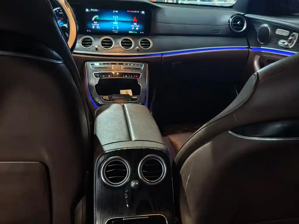 Mercedes-Benz E-Class New Energy — фото 6