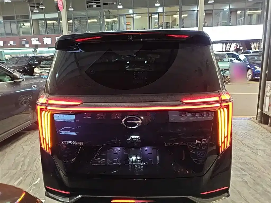 GAC Motor Trumpchi E9 — фото 2