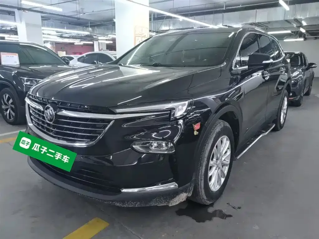 Buick Enclave — фото 1