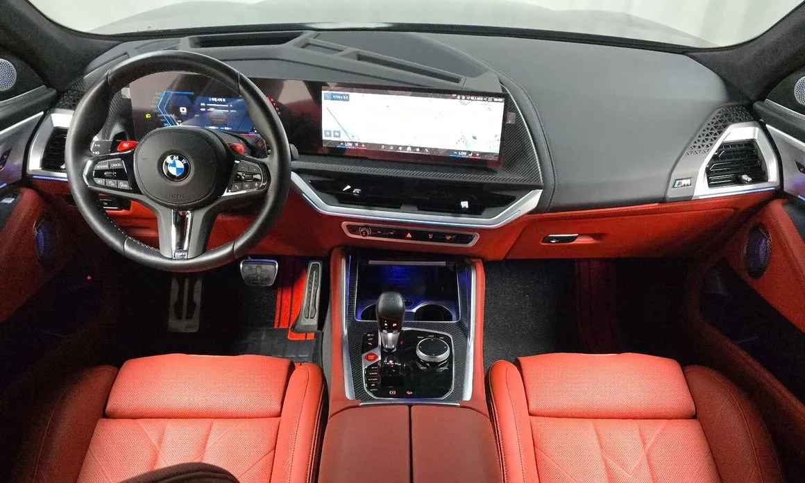 BMW XM — фото 9