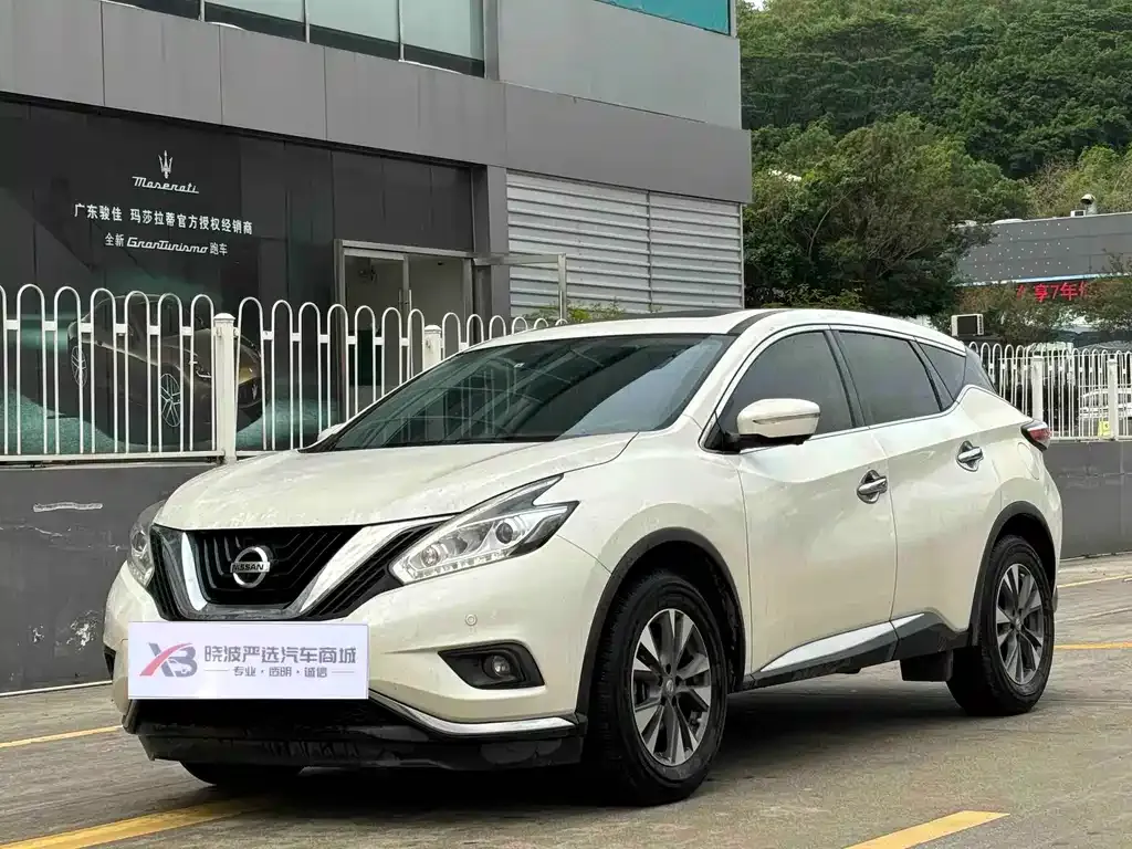 Nissan Murano — фото 1