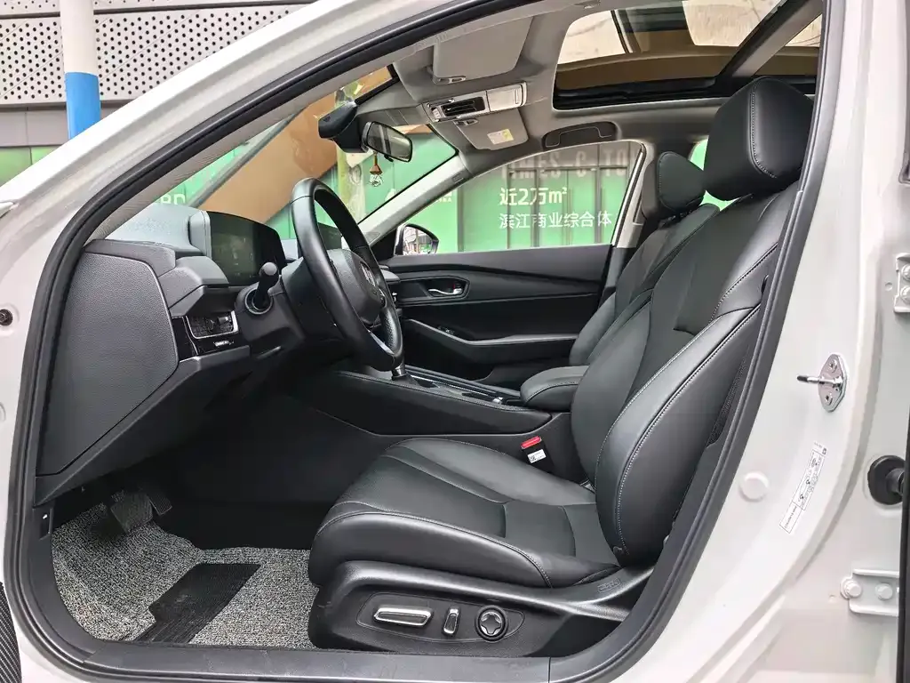 Honda Inspire — фото 9