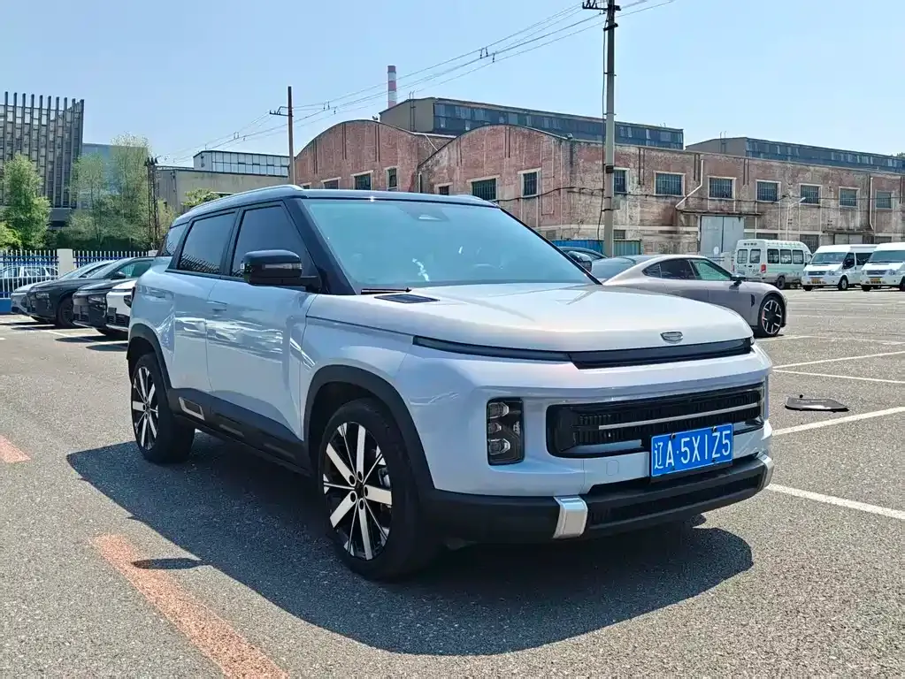 Geely Icon — фото 4