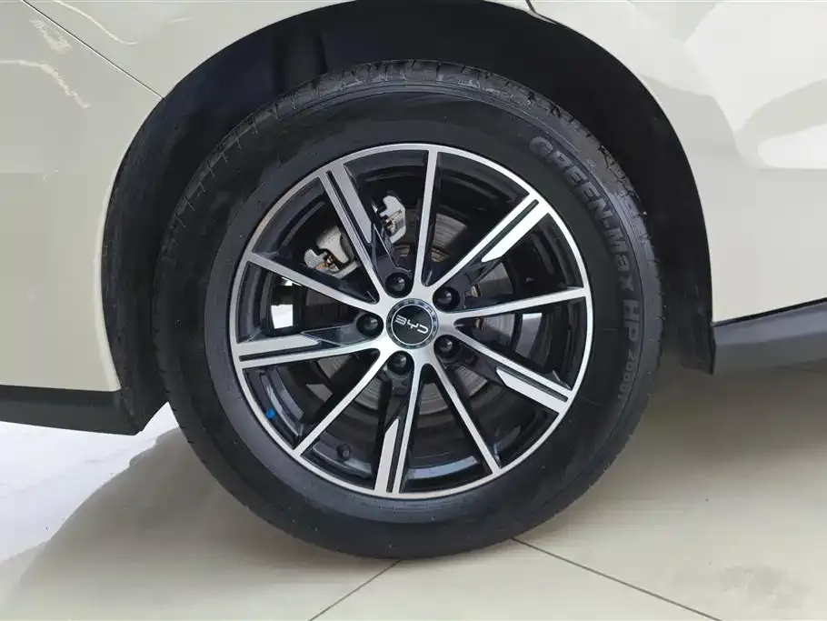 BYD Seal 06 — фото 10