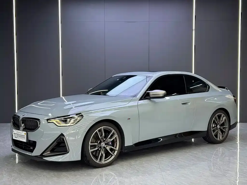 BMW M240i — фото 1