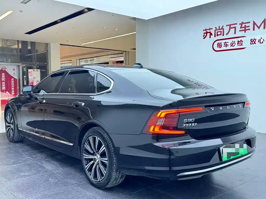 Volvo S90 PHEV — фото 5