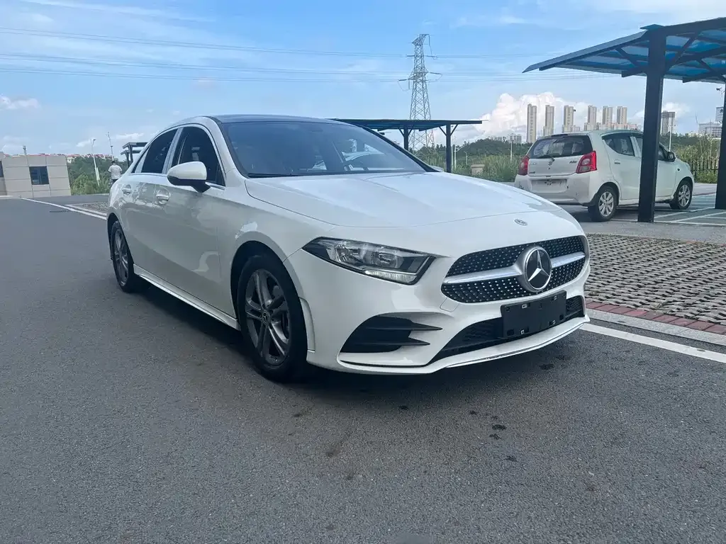 Mercedes-Benz A-Class — фото 10