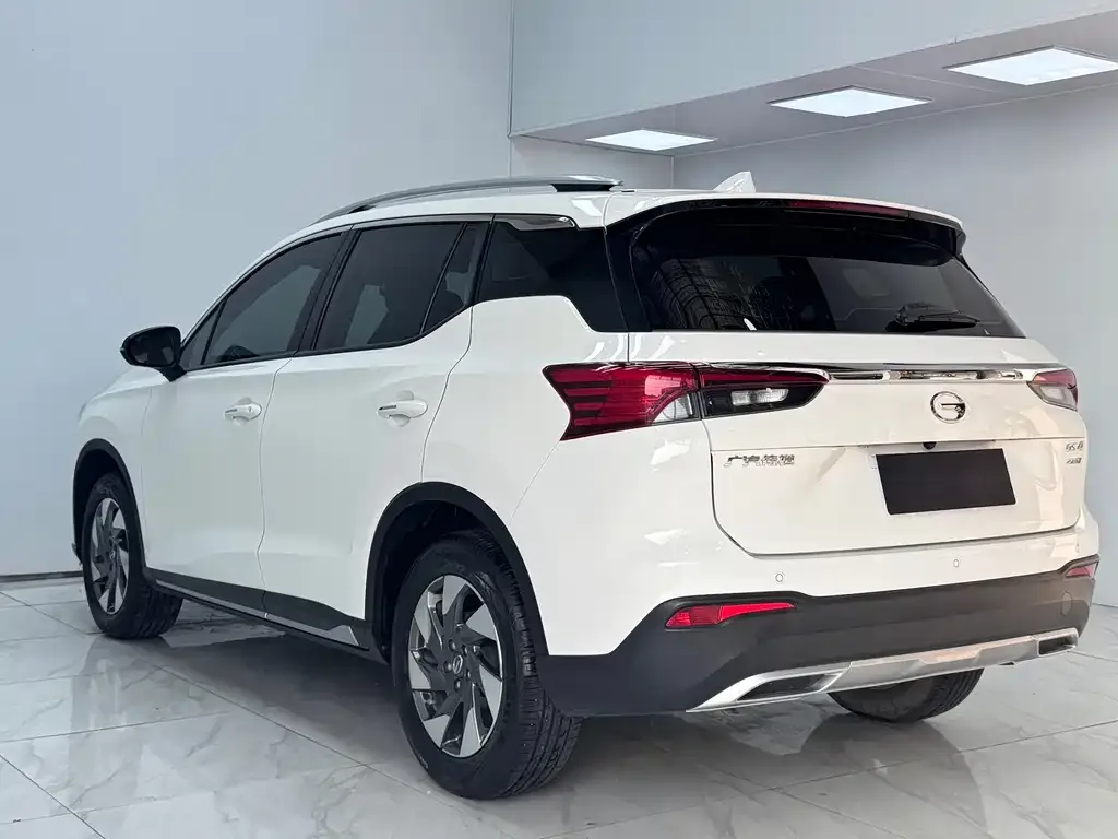 GAC Motor Trumpchi GS4 — фото 9