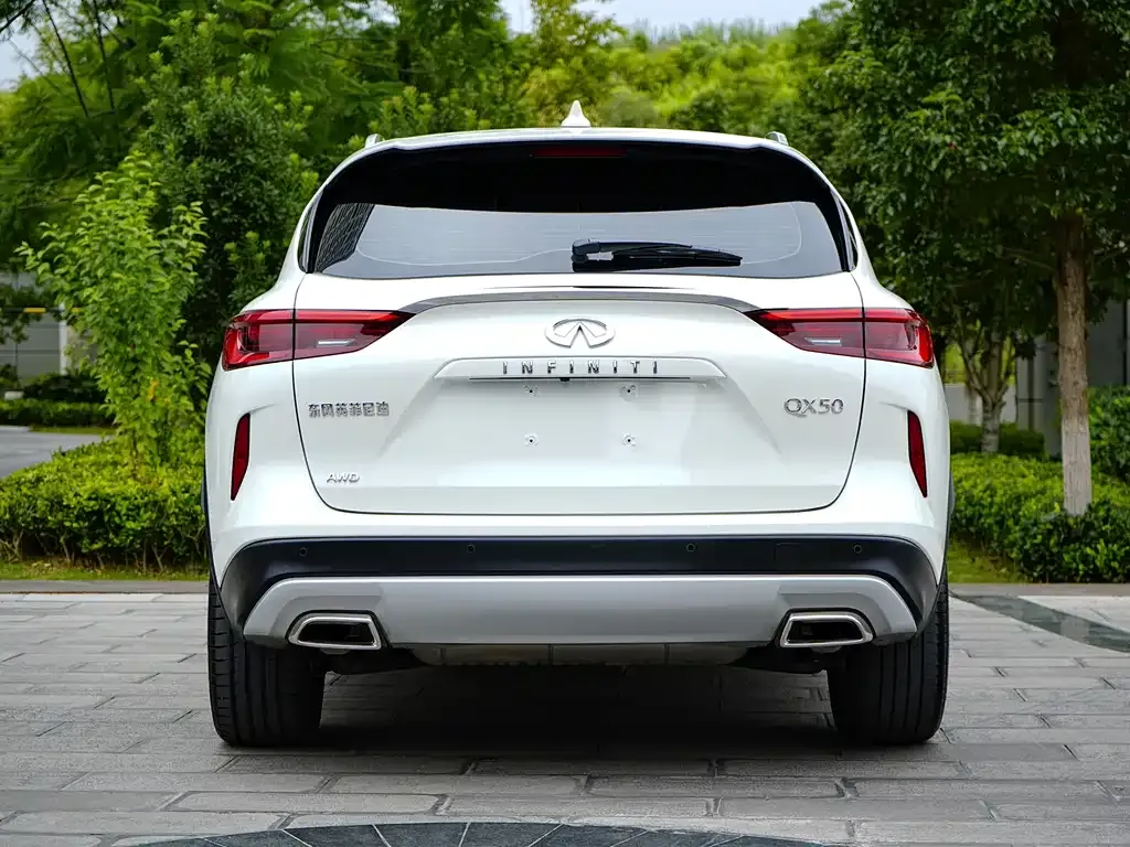 Infiniti QX50 — фото 10