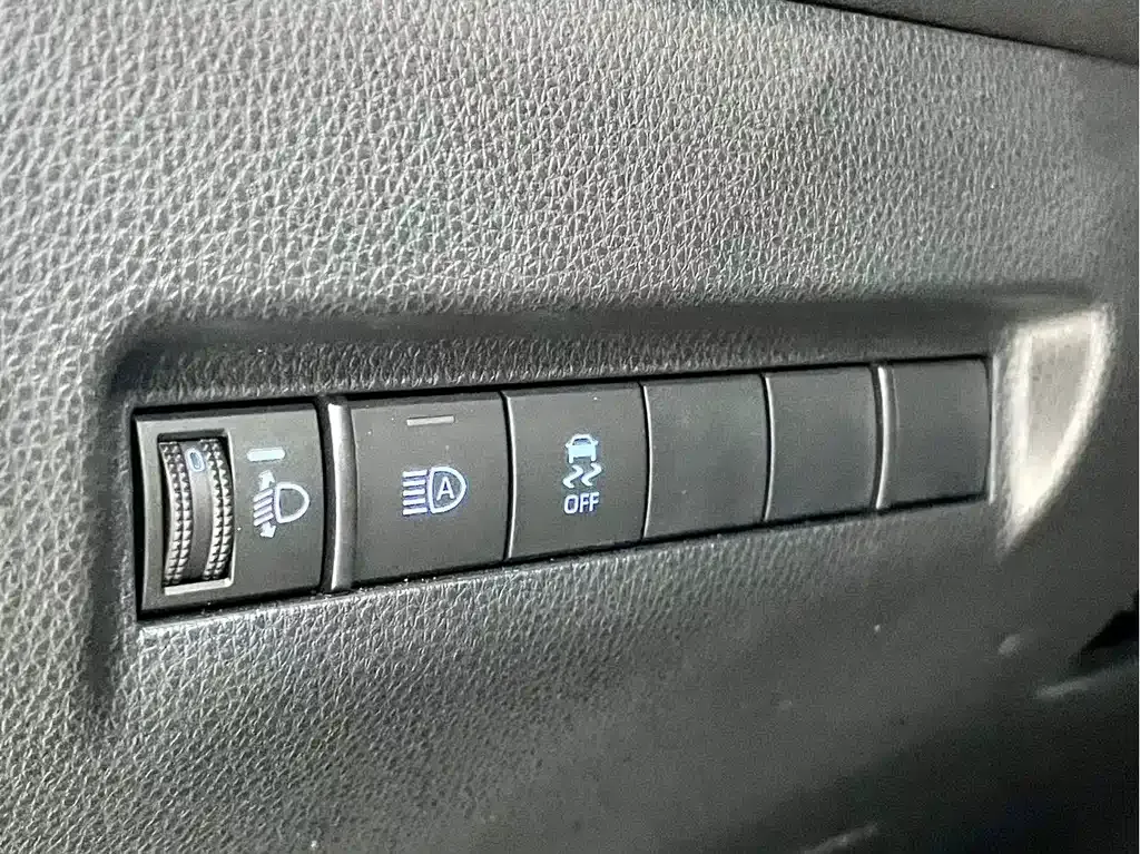 Toyota Venza — фото 10