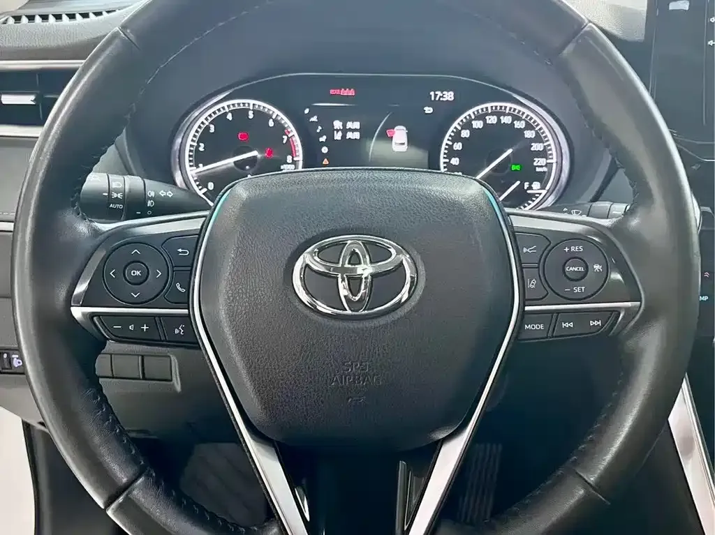 Toyota Venza — фото 7
