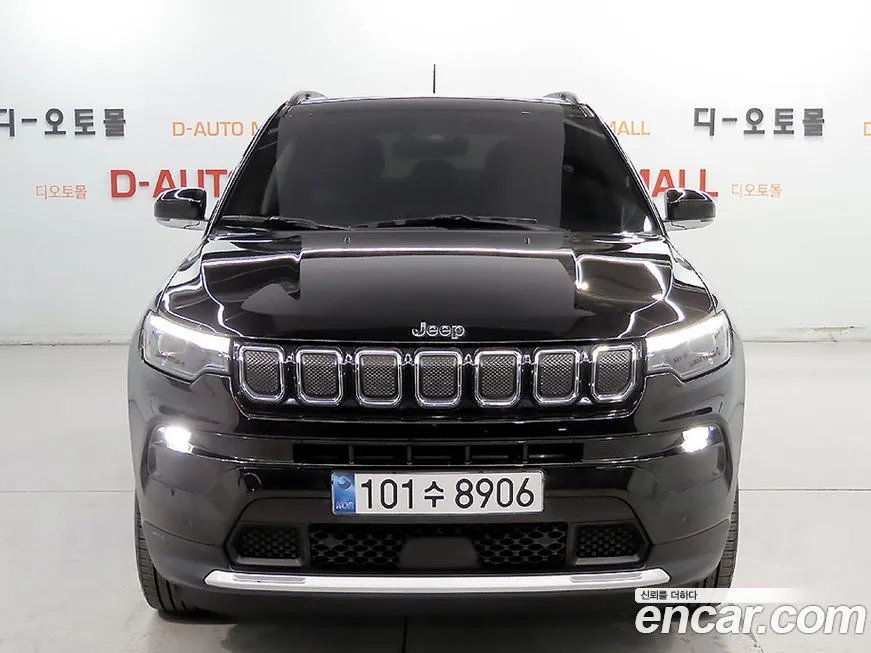 Jeep Compass — фото 7