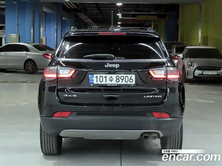Jeep Compass — фото 2