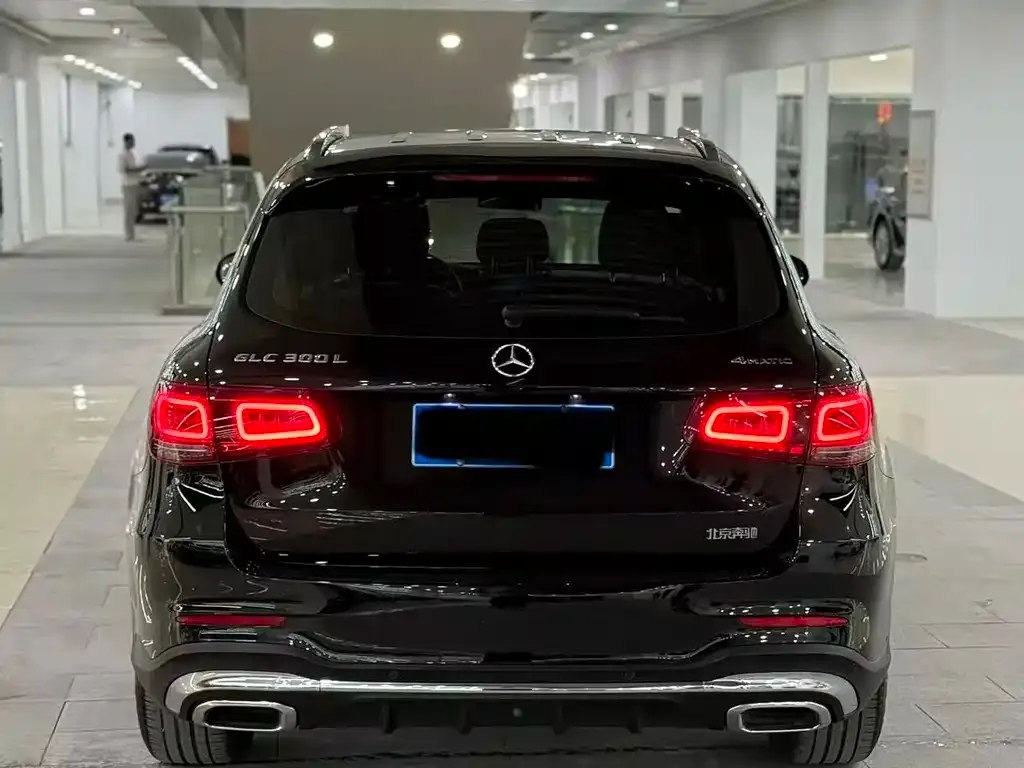Mercedes-Benz GLC — фото 6
