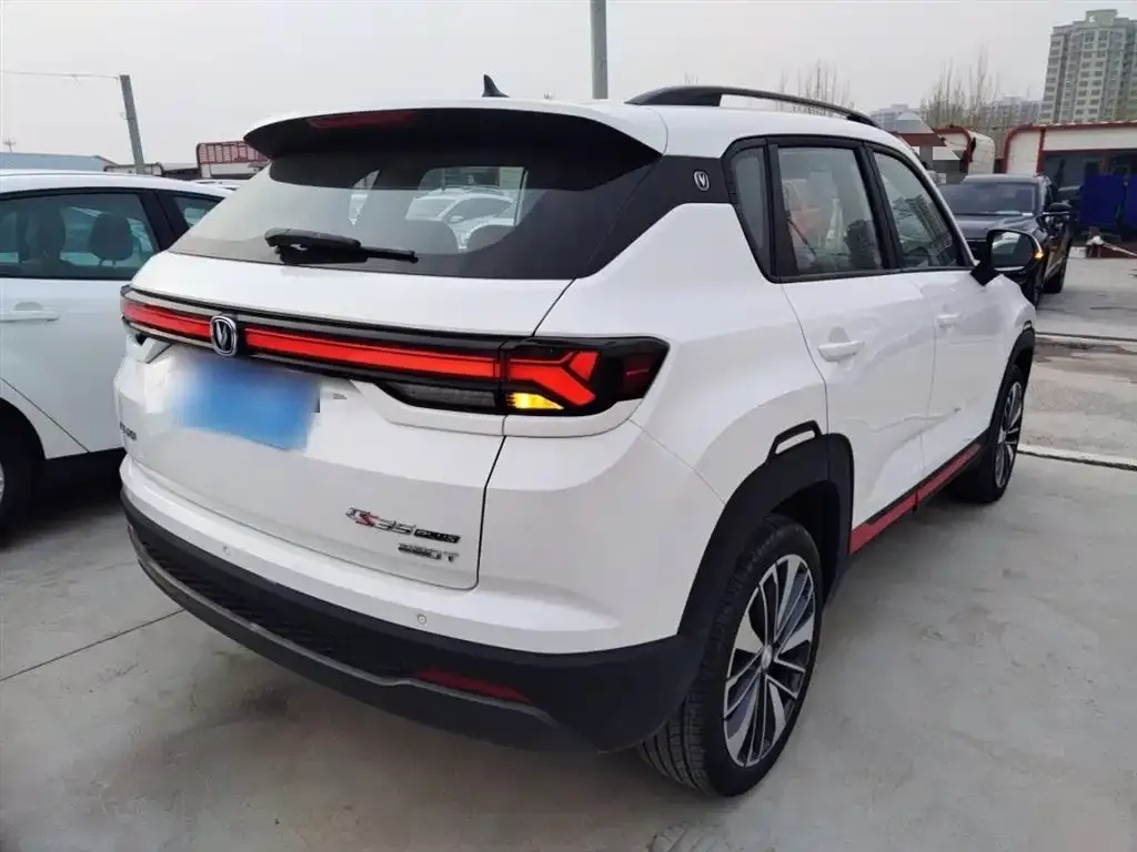 Changan CS35PLUS — фото 9