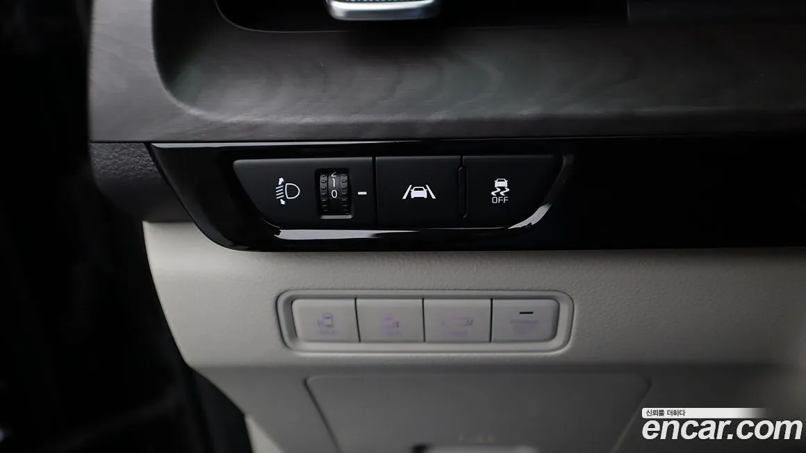 Kia Carnival — фото 7