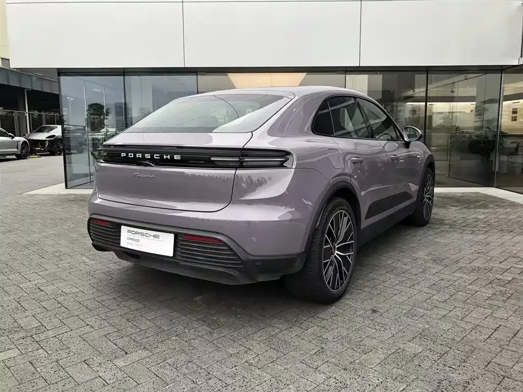 Porsche Macan EV — фото 6