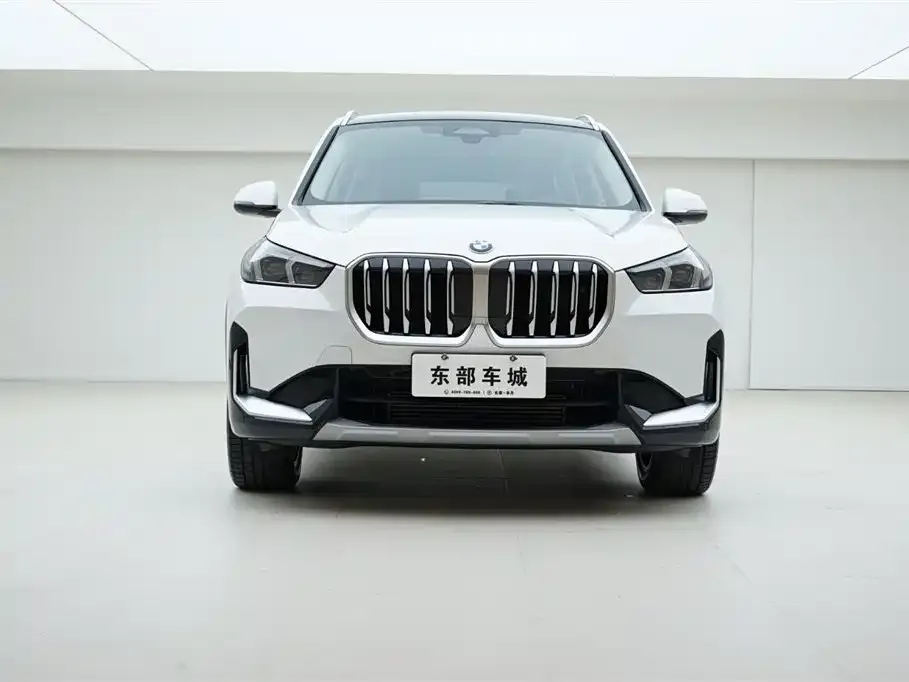 BMW X1 — фото 3