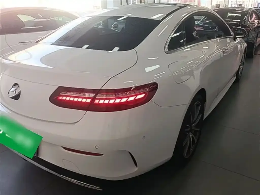 Mercedes-Benz E-Class (Import) — фото 2