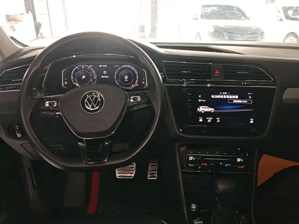 Volkswagen 途观L插电混动 — фото 6