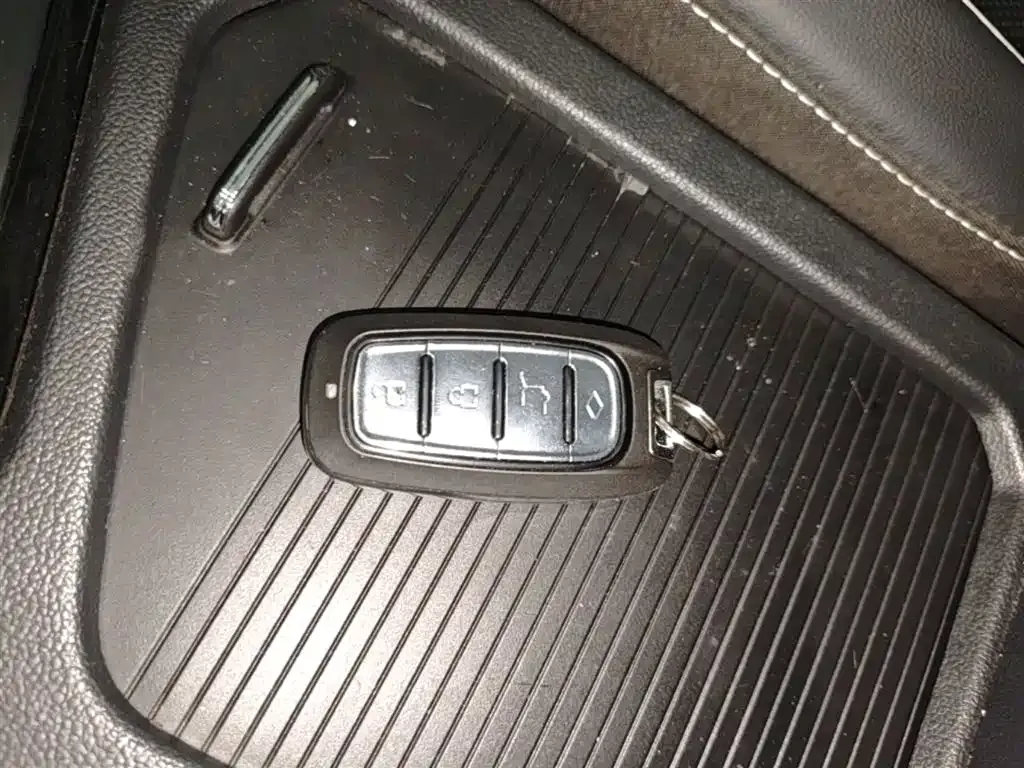 Volkswagen 途观L插电混动 — фото 10