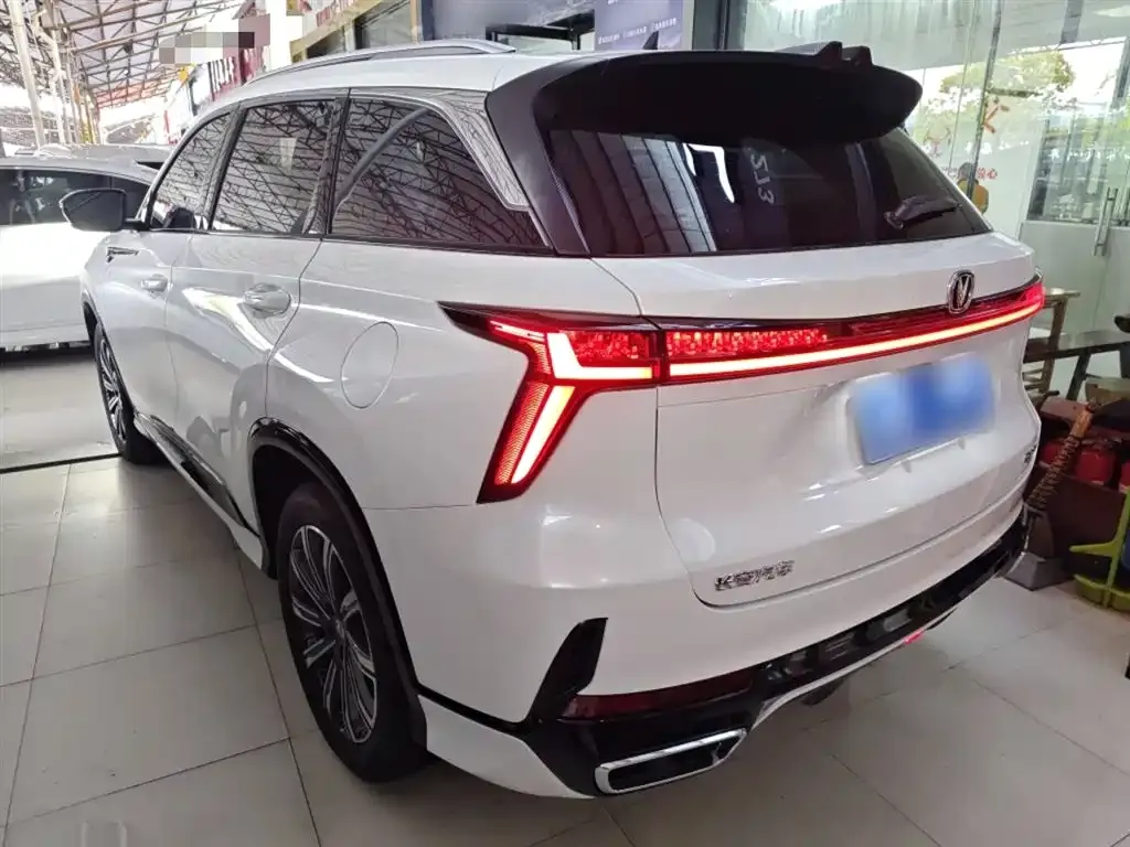 Changan CS75PLUS — фото 8