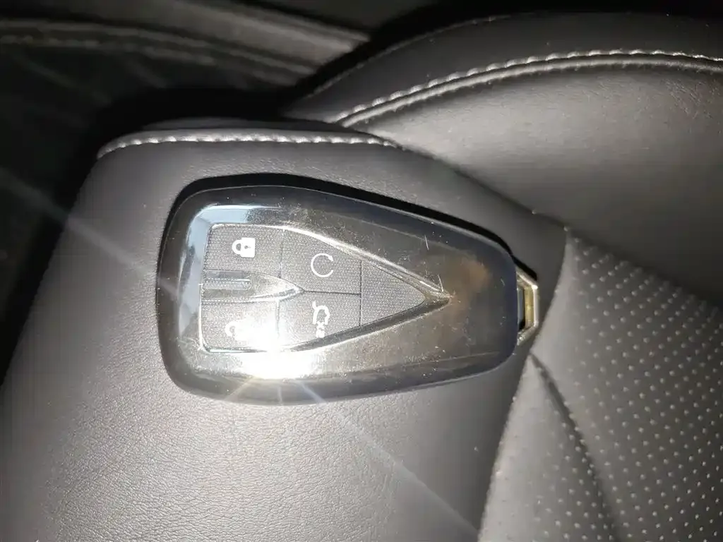 Changan CS75PLUS — фото 2