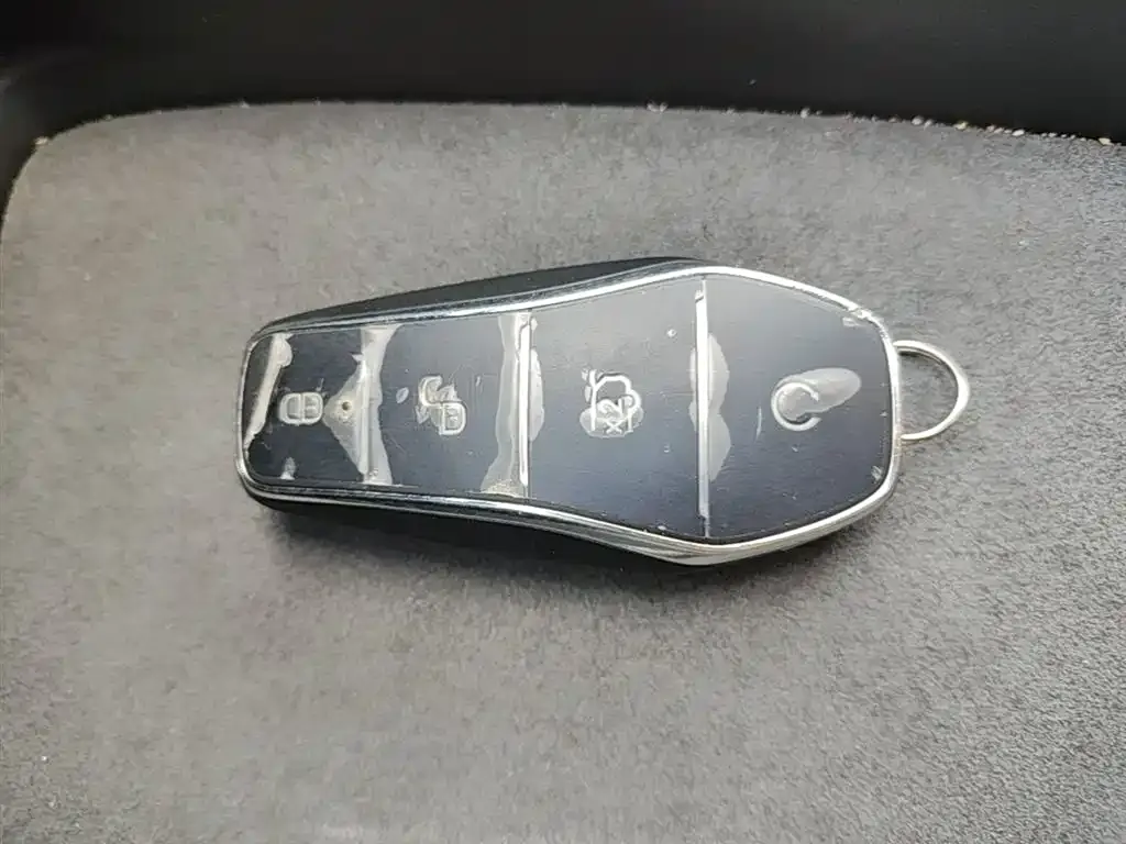 BYD Seal — фото 3