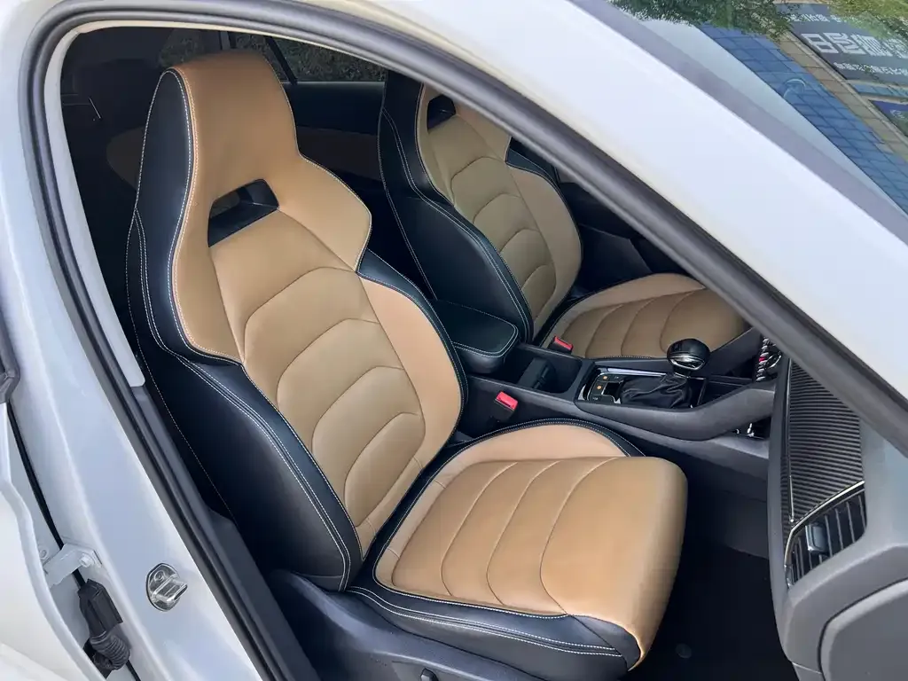 Skoda Kodiaq GT — фото 2